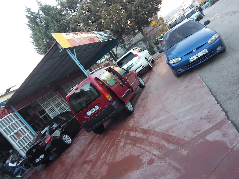 Kardeşler Oto Kuaför