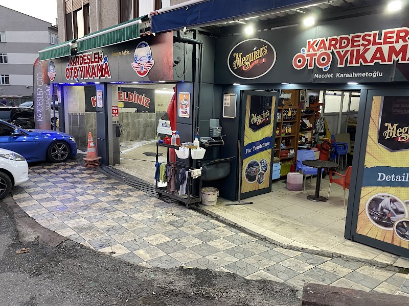 Kardeşler Oto Kuaför