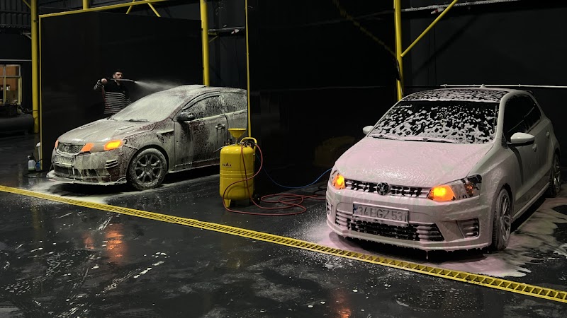 PENDİK GARAGE Oto yıkama & Cafe