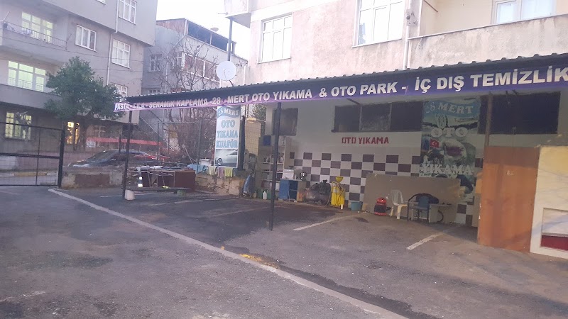 Mert oto yıkama ve oto kuaför otopark
