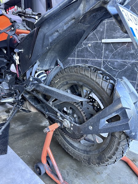 St Moto Garaj Detaylı Temizlik & Motosiklet Kaplama