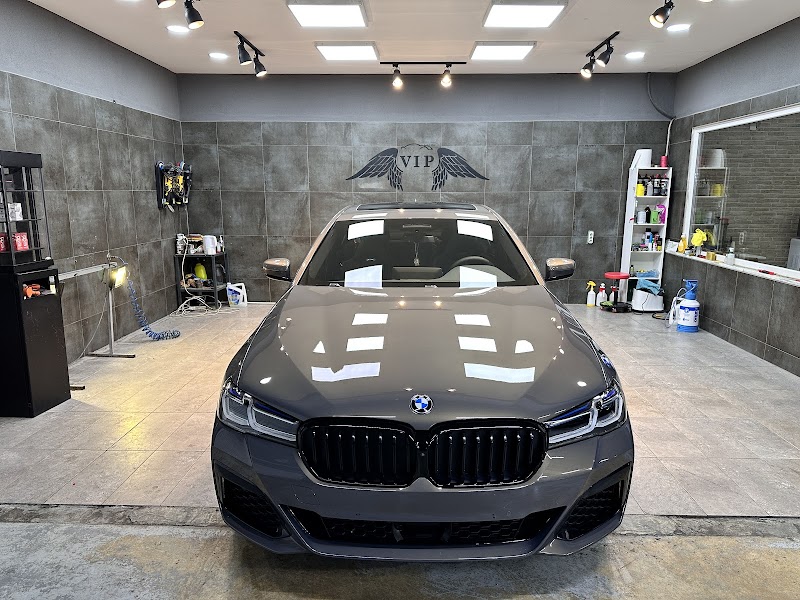VIP Garage