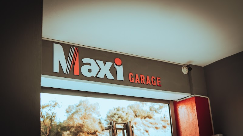 Maxi Garage